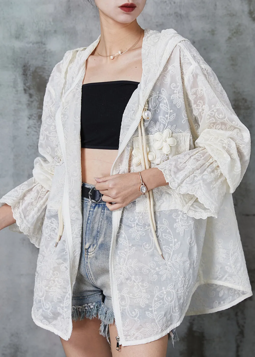 Beige Floral Lace Coat Jacket with UPF 50+ for Spring