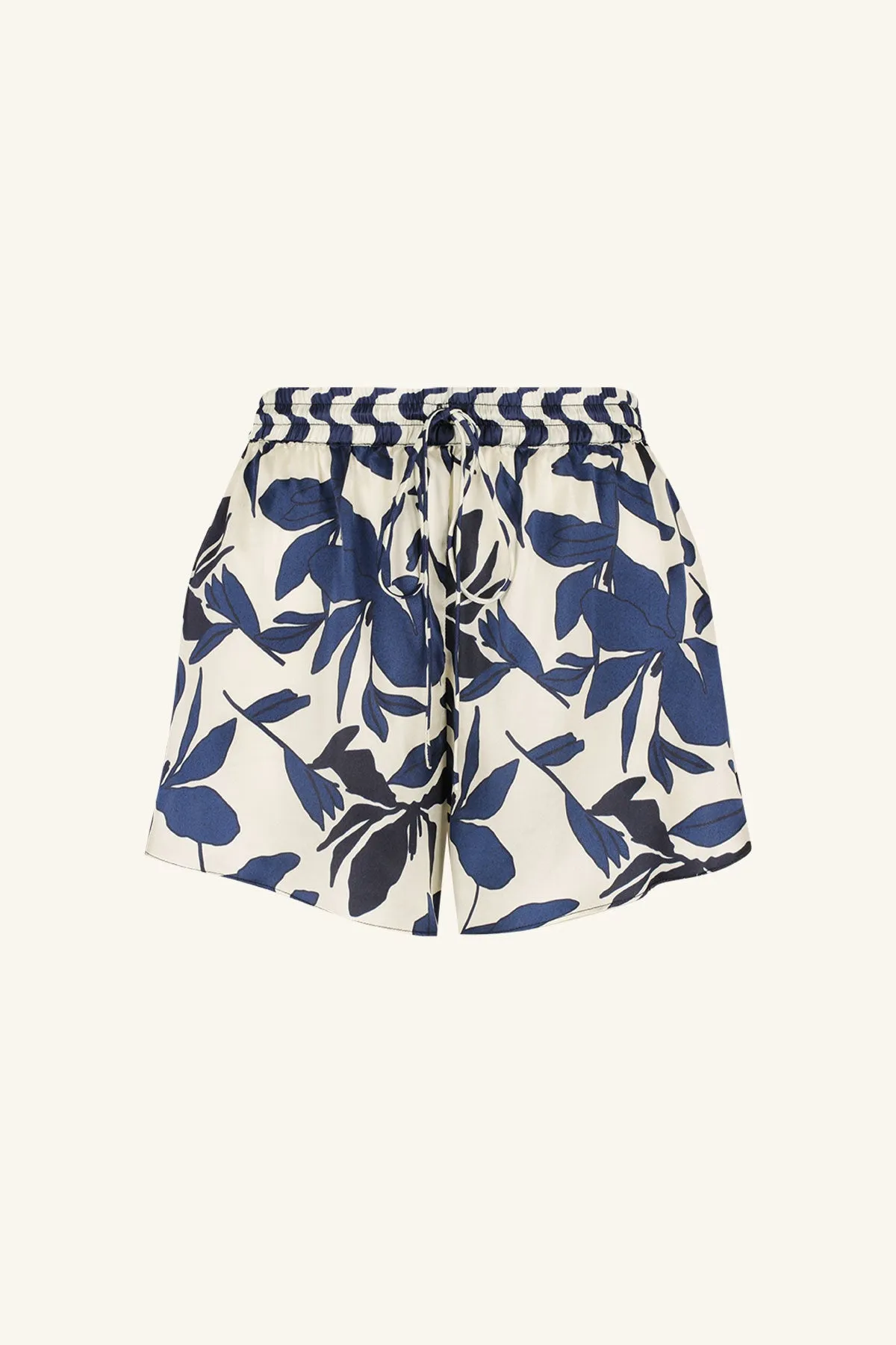 Curved Hem Shorts with Silk Contrast in Magnolia