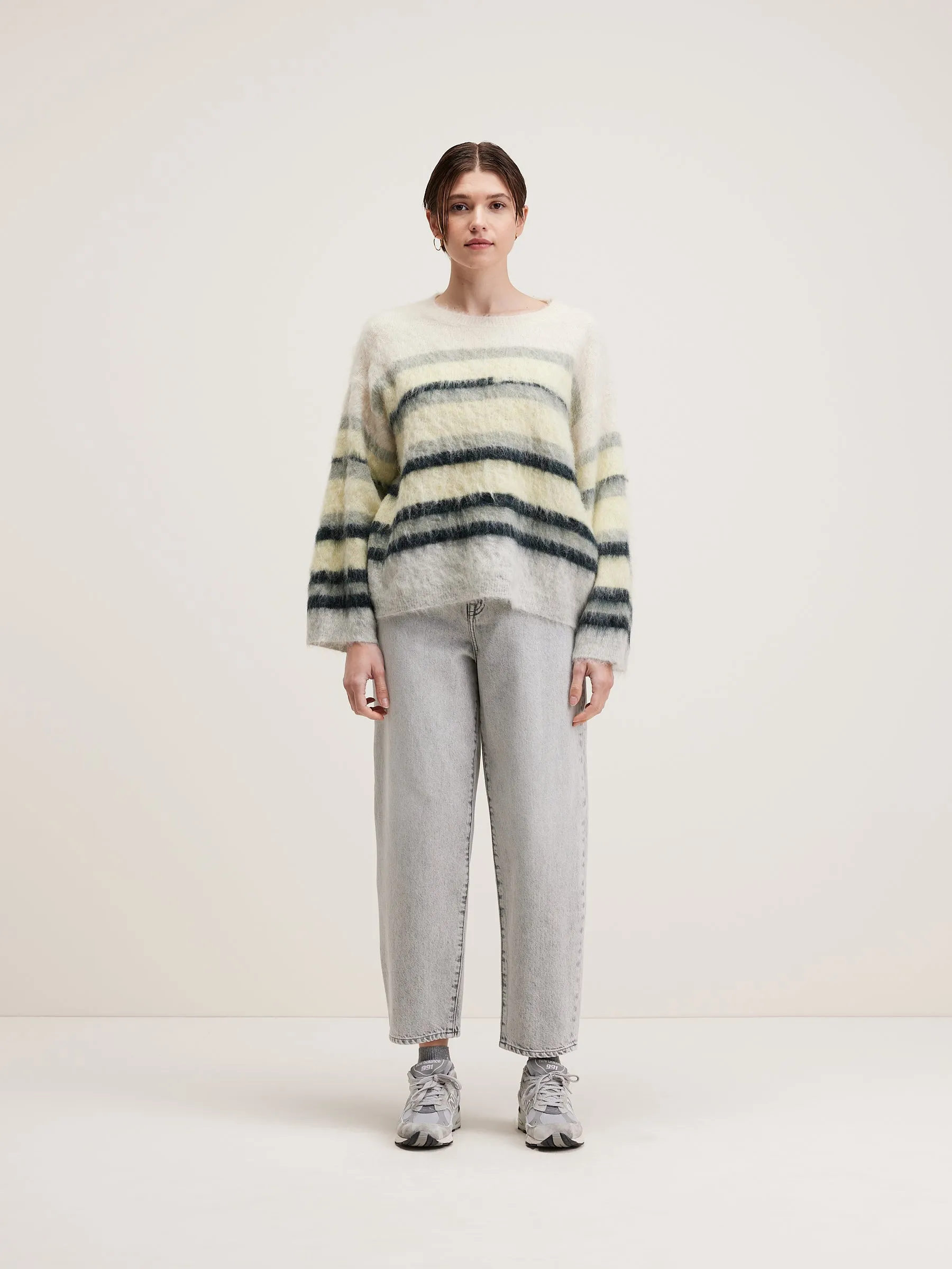 Dinie Knit Pullover with Mixed Patterns in White and Gray