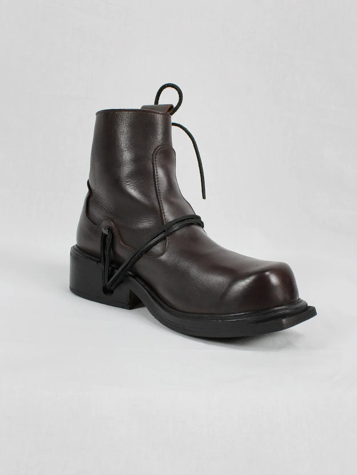 Dirk Bikkembergs 90's brown boots with hooks and laces through the soles - size 44