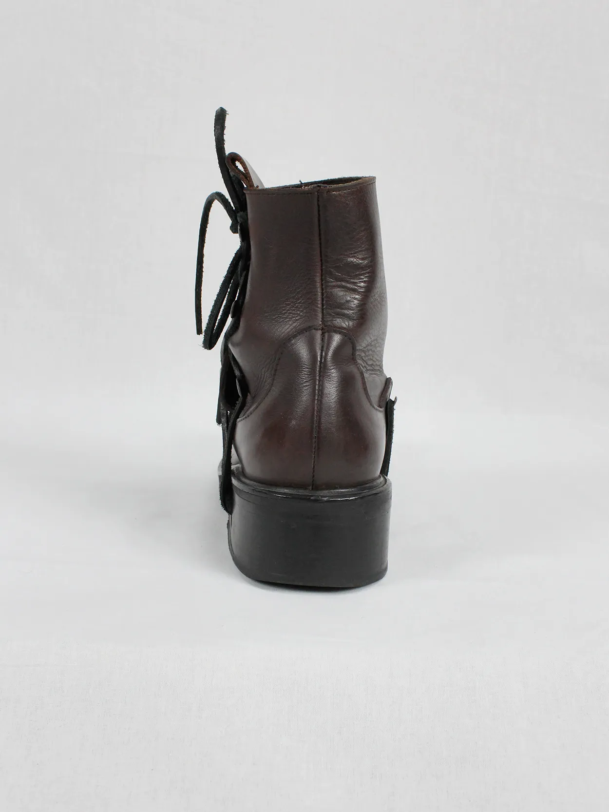 Dirk Bikkembergs 90's brown boots with hooks and laces through the soles - size 44