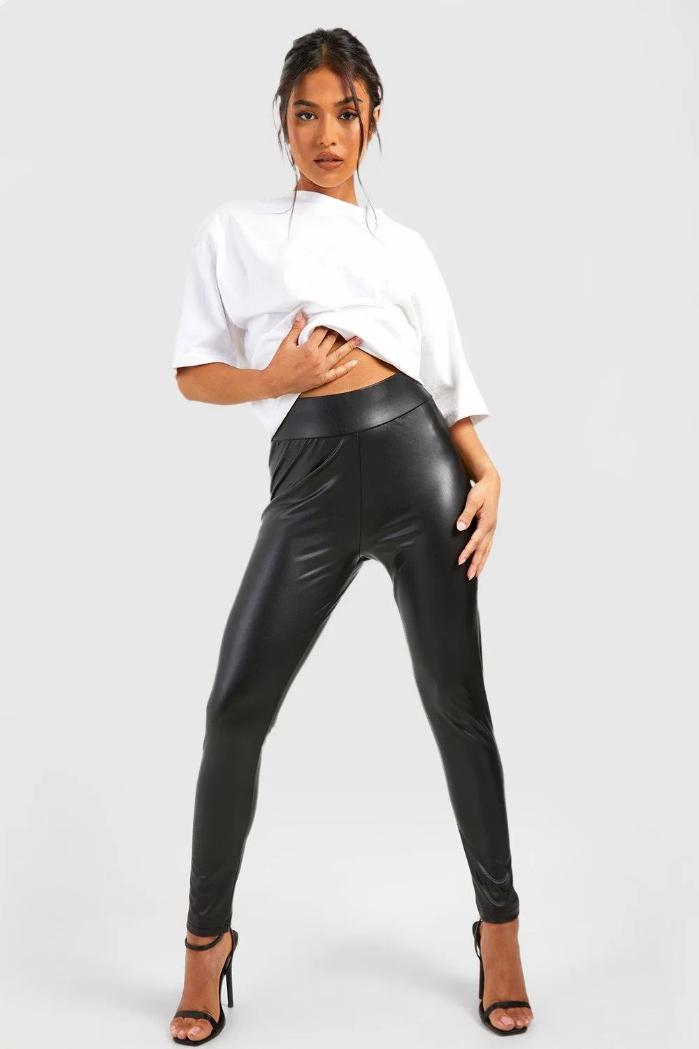 Petite Leather Look Leggings | Super Stretch | boohoo