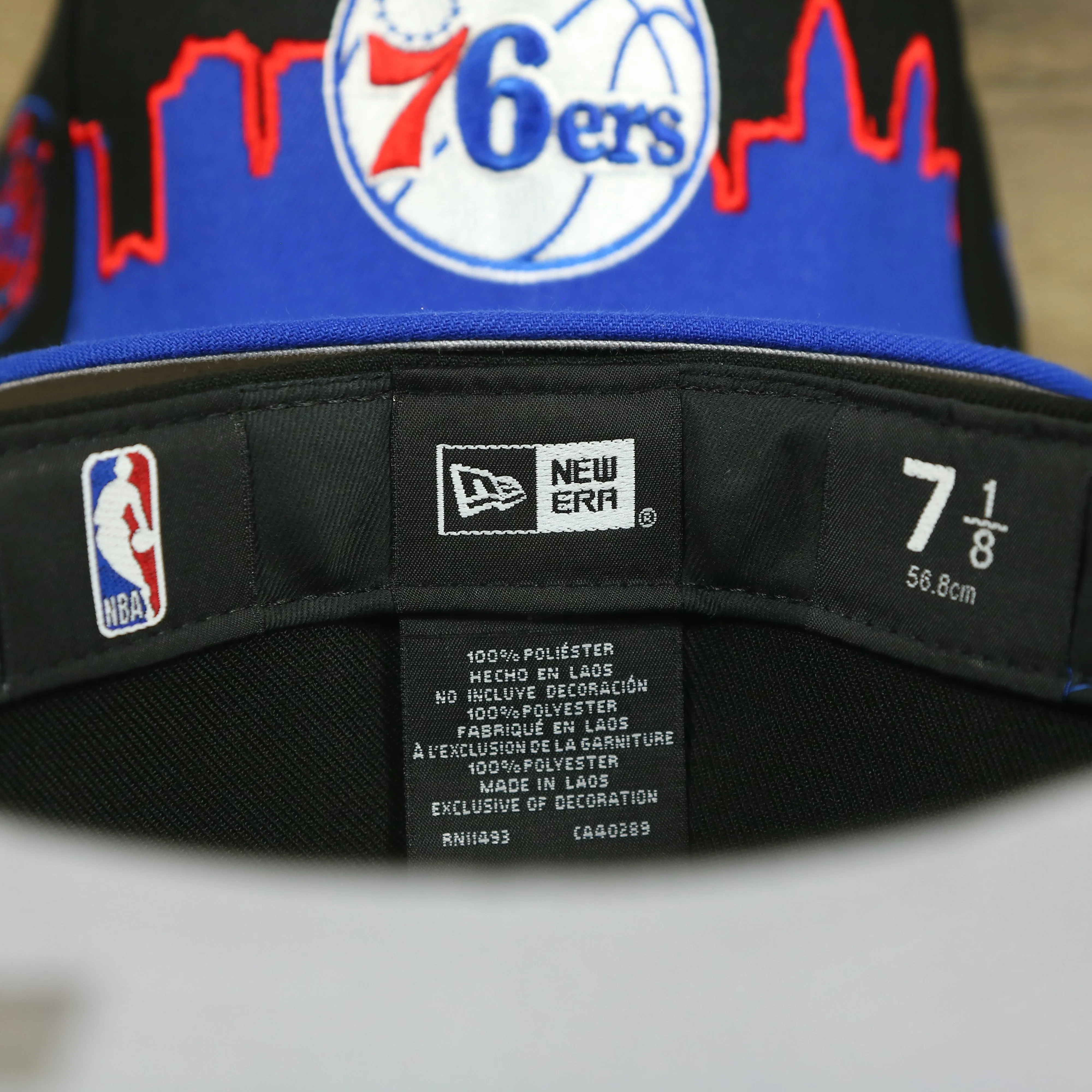 Philadelphia 76ers City Skyline Side Patch 59Fifty Fitted Cap with Philadelphia Skyline - 5950.