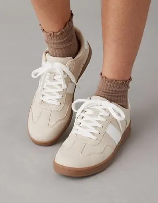 Retro Casual Sneakers from AE