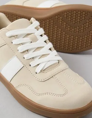 Retro Casual Sneakers from AE