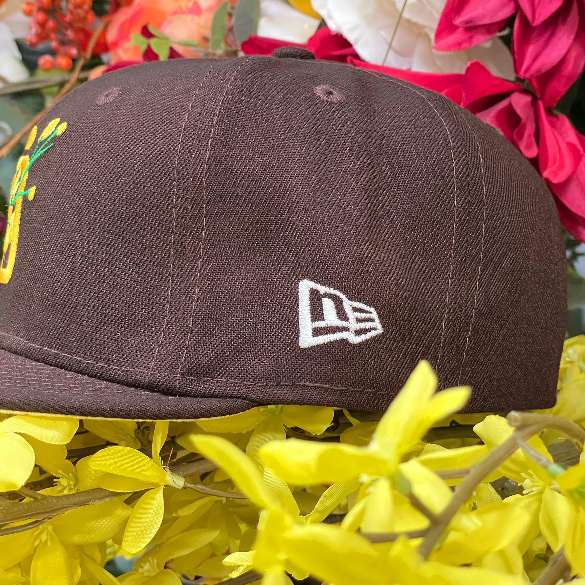 San Diego Padres Side Patch Bloom Walnut Fitted Cap | Padres Floral 5950