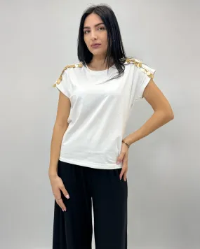 Shoulder detail embroidered t-shirt