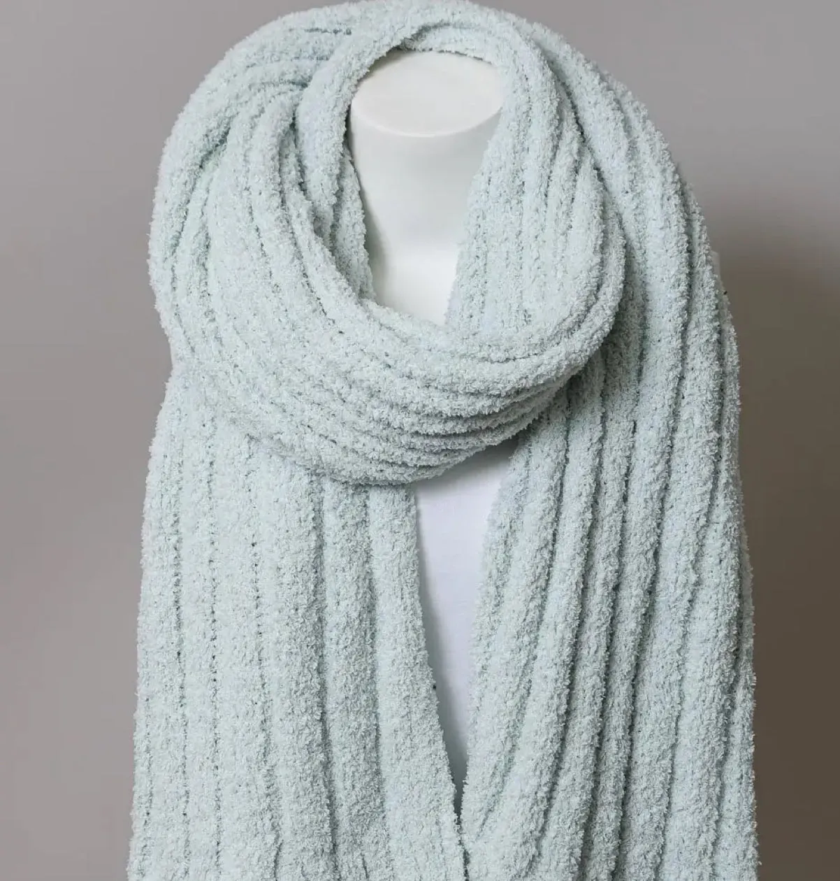 Soft Boucle Vertical Scarf