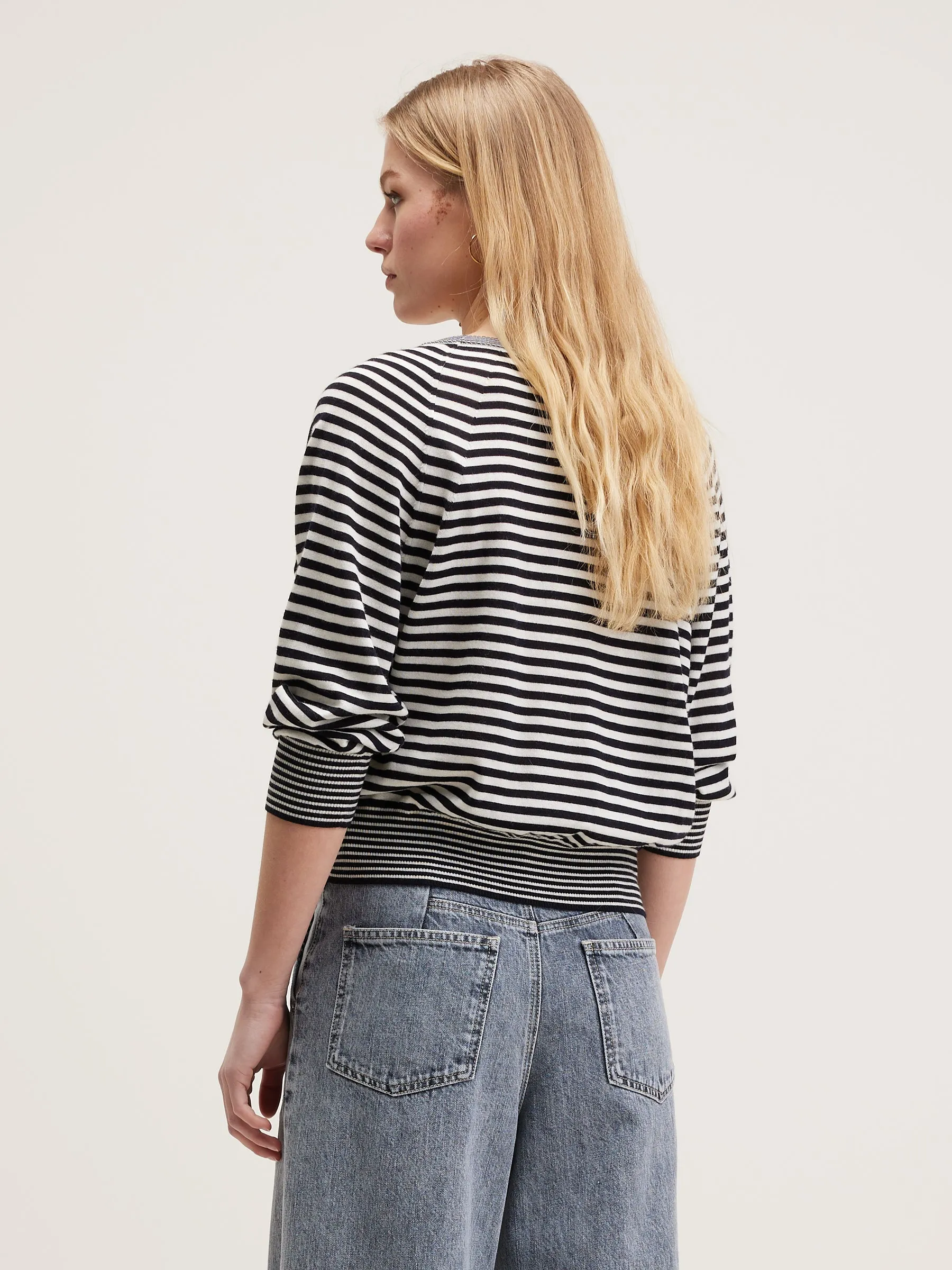 Sweater with Stripe Pattern - ALOTY (242 / W)