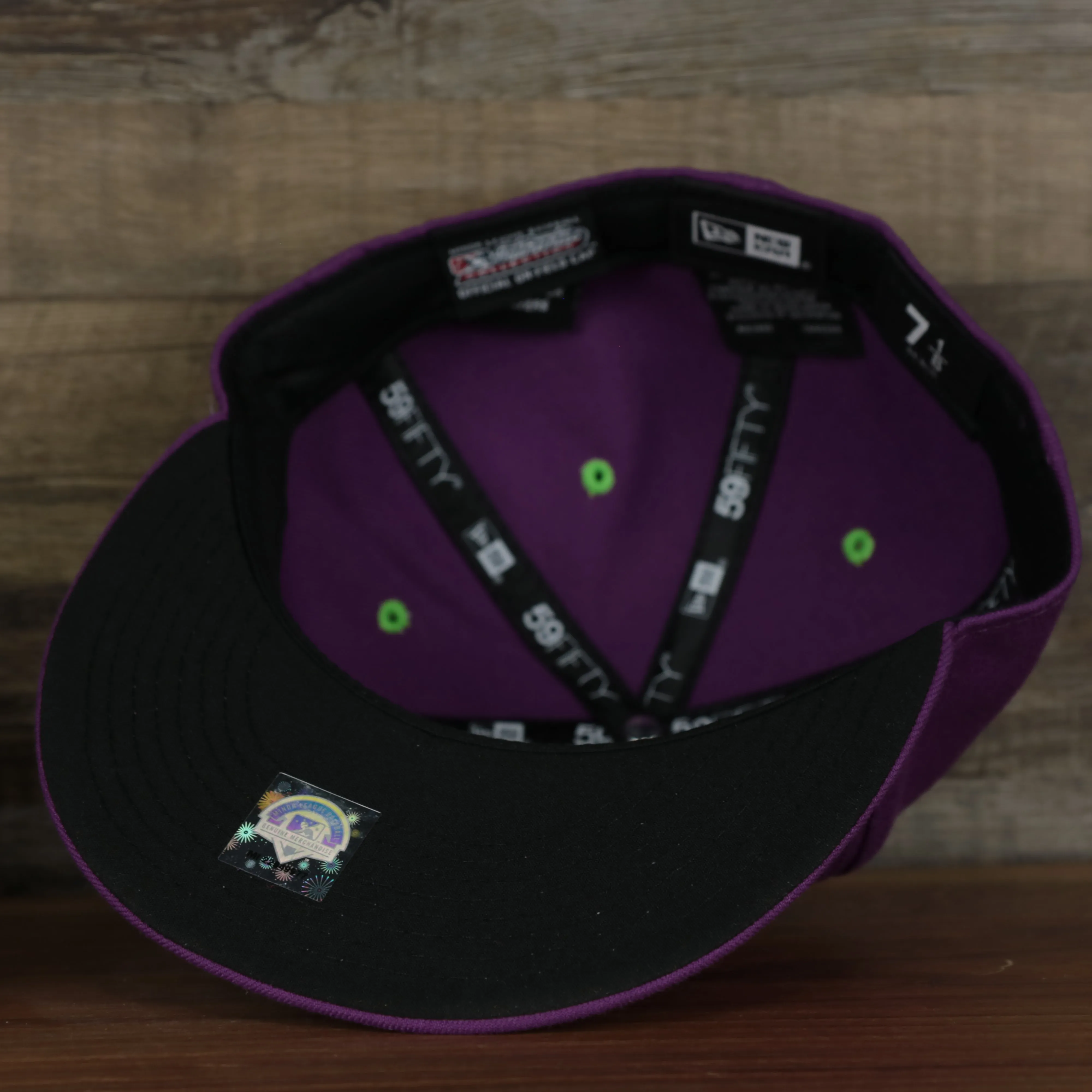 Tri-City Dust Devils 2022 Vineros de Tri-City Copa de la Diversion On-Field Black Bottom 5950 Fitted Cap Purple