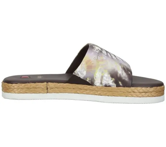 Women's Beach Mules with Batik Print in Brown or Pink